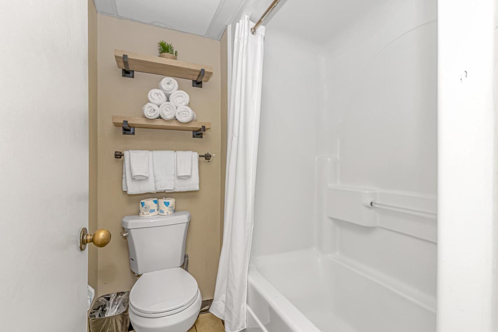Oceanview 1 Bedroom Suite Landmark Resort 548 Perfect For A Couple Or Party Of 4 Миртъл Бийч Екстериор снимка