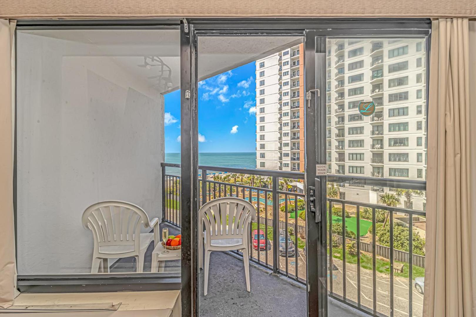Oceanview 1 Bedroom Suite Landmark Resort 548 Perfect For A Couple Or Party Of 4 Миртъл Бийч Екстериор снимка